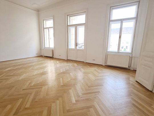 MÖLLWALDPLATZ, U1-Nähe, 133 m2 Altbau mit Loggia, 3 Zimmer, Extraküche, 2 Loggia, Wannenbad, Parketten, 1. Liftstock - Photo 1