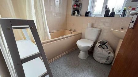 Methwyn Close, Weston-super-mare, BS22 - Photo 5