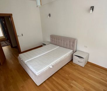 Apartament cu 3 camere de închiriat - Fotografie 4