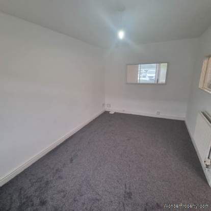 3 bedroom property to rent in Hull - Photo 5