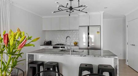 A home that feels comfortable the moment you w... - Photo 3