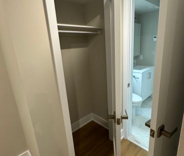366 Winona Ave - Photo 3