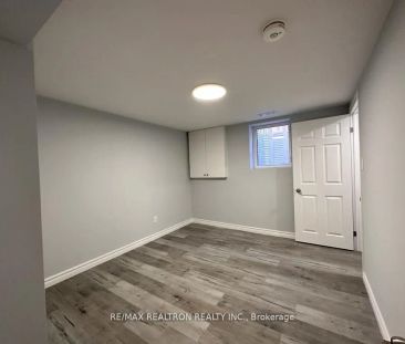 223 Cochrane Street W #Bsmnt - Photo 4