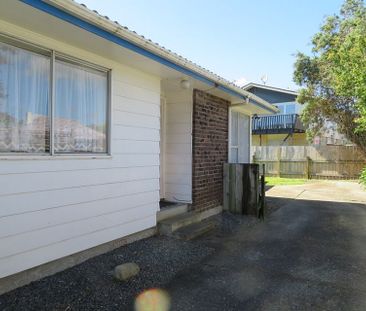 Quiet Rear Unit – 634C Fergusson Drive, Upper Hutt - Photo 2