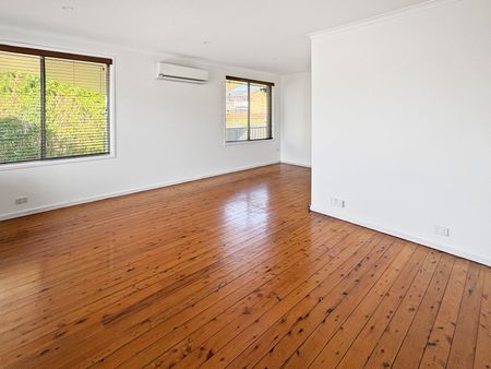 Home For Rent - Photo 5