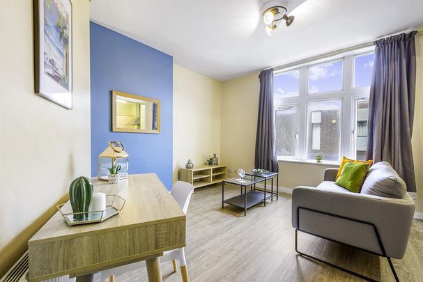 1 bedroom flat to rent - Photo 1