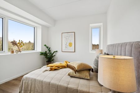 Skøn og lækker 4-værelses lejlighed med terrasse - Photo 2