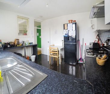 Room in a Shared House, Banister House, E9 - Photo 5