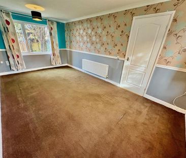 4 bedroom detached house to rent - Photo 2