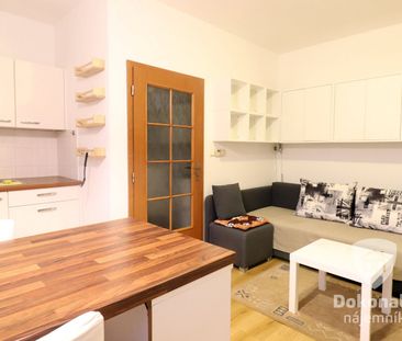 Pronájem bytu 2+kk 35 m² - Fotografie 3