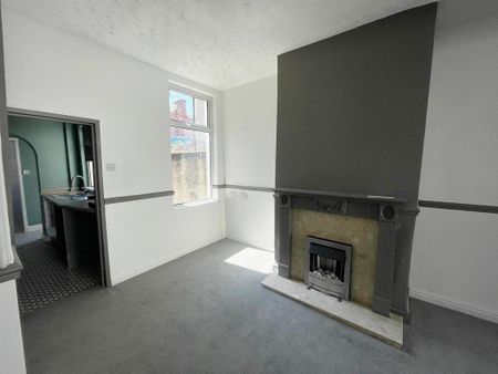 4 bedroom house to rent - Photo 3