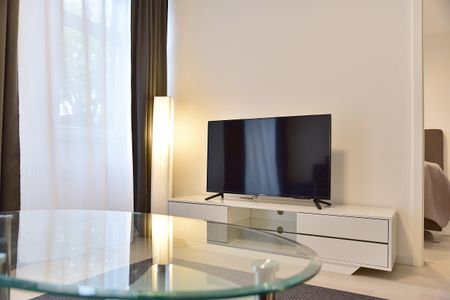 Schick in Nähe Pulheim - Video Online - Photo 2