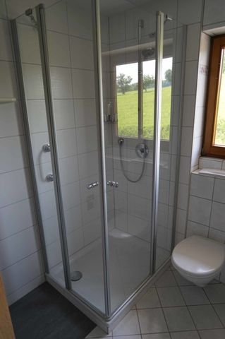 Gemütlich wohnen auf 71 m² mit 3 Zimmern, Balkon u. Stellplatz in Schopfheim-Wiechs - Photo 5