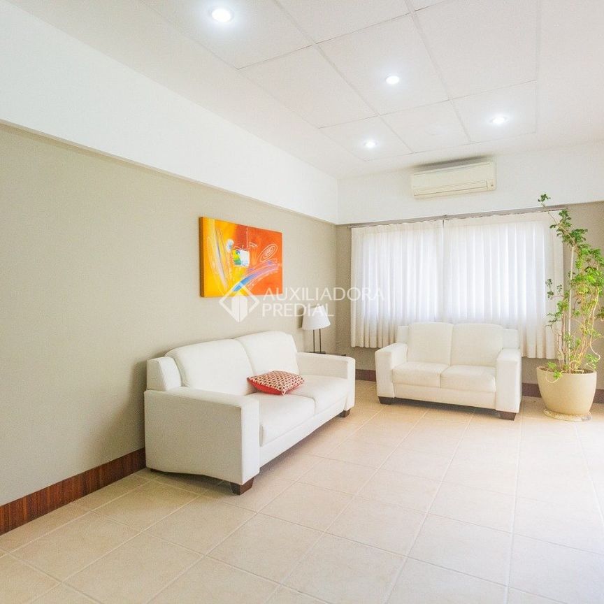 Apartamento com 3 quartos e 90m² para alugar em Petrópolis, Porto Alegre. - Foto 1