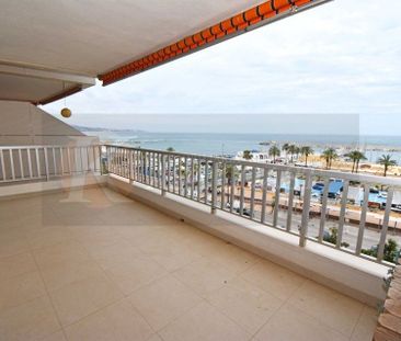 Alquiler de piso en Zona Puerto Deportivo - Foto 2