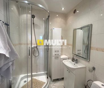 Umeblowane , balkon z widokiem na panoramę miasta - Zdjęcie 6