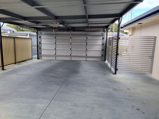 For Rent - Spacious Home with Inground Pool&period; - Photo 1
