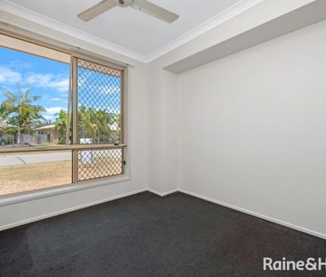 3 Bedroom House in Kirwan available now!! - Photo 5