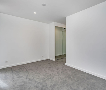 531/2 Anzac Park,Campbell - Photo 3