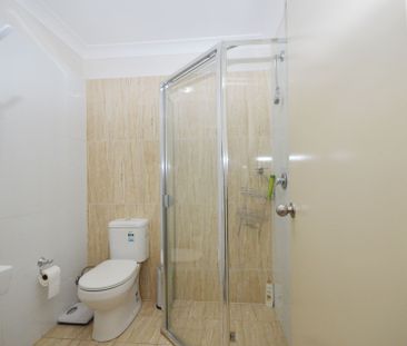 Conveniently Situated near Wentworthville Train Station&excl;&excl;... - Photo 6