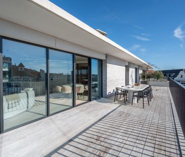 Uitzonderlijk prachtig appartement met luxe afwerking, volledig omr... - Photo 2