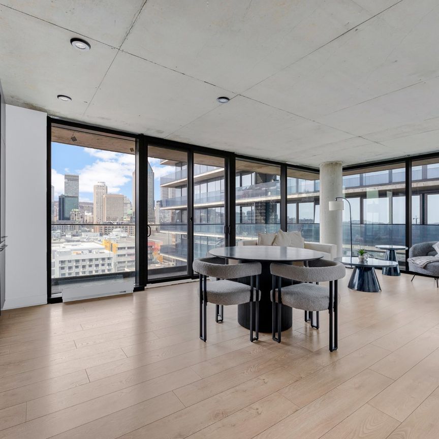 215 Rue Murray, Montréal (Le Sud-Ouest), QC H3C - Photo 1