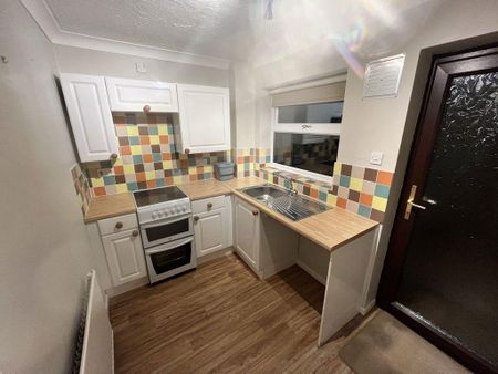 1 bedroom terraced house to rent - Photo 3