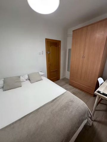 Carrer Margarita Salas, Quart de Poblet, Valencian Community 46930 - Photo 2