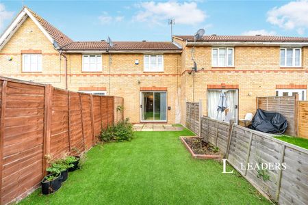 2 bedroom house to rent Ulverscroft, Monkston, Milton Keynes, MK10 - Photo 2