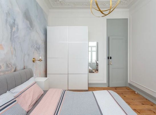 Rua Tenente Ferreira Durão, Lisbon, Lisbon 1350-315 - Photo 1