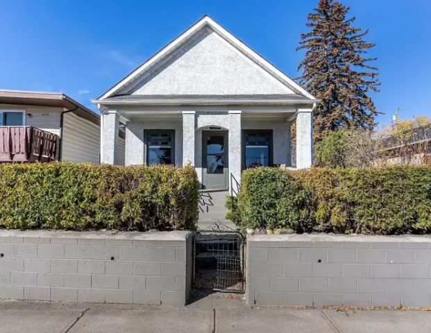 Charming Bungalow for Short-Term Rental in Historic Ramsay Neighborhood | Calgary - Photo 1