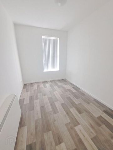 Apt D, 33 Tandragee Road, Portadown, BT62 3BQ - Photo 2