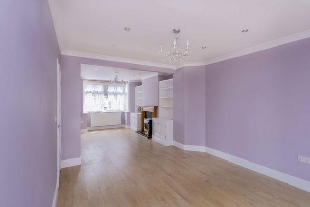 3 bedroom semi-detached house to rent - Photo 1