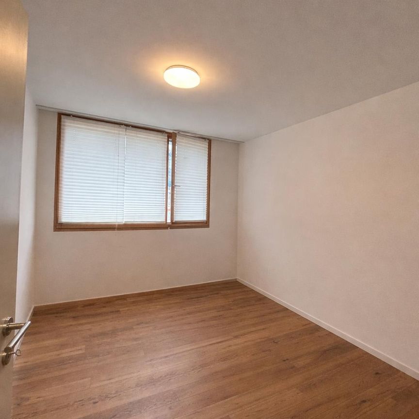 3.5 Zimmer, 90 m², 2. Stock - Photo 1