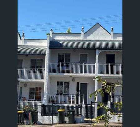 6/29-33 Victoria St, North Ward, Qld 4810 - Photo 5