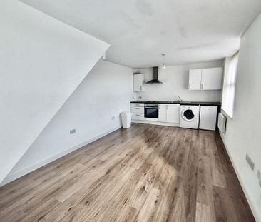 2 bedroom apartment to rent - Photo 6