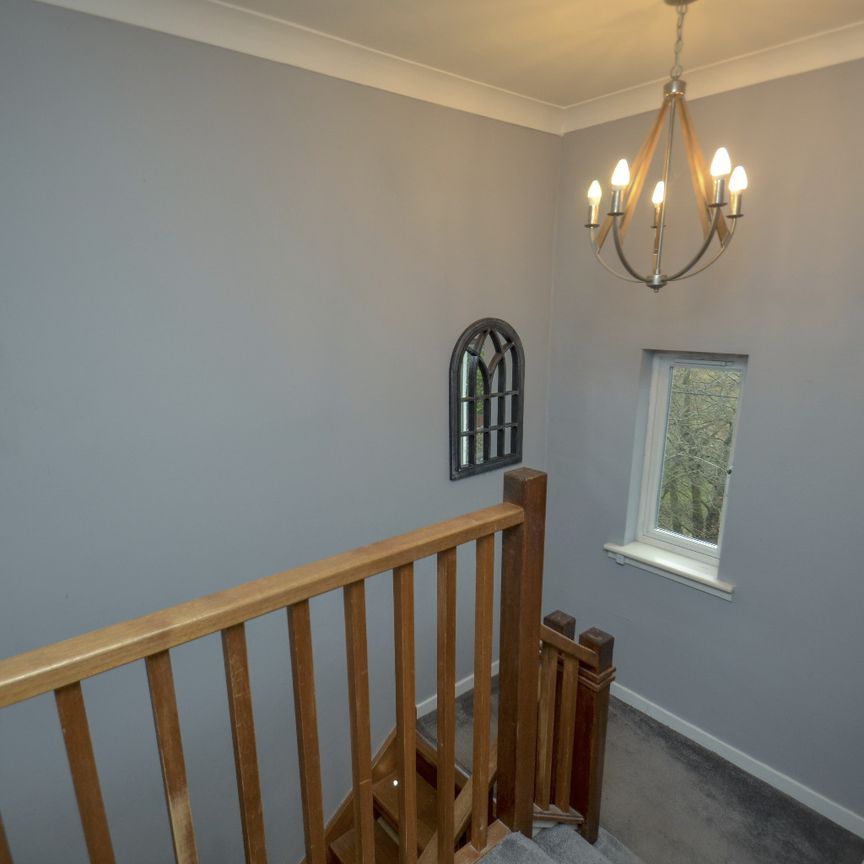 3 bed semi-detached house to rent in Cairnhill Circus, Glasgow, G52 - Photo 1