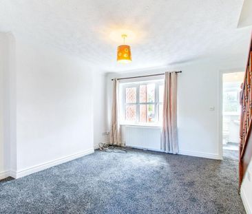 3 bedroom terraced house to rent - Photo 2