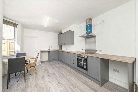 4 bedroom house to rent - Photo 2