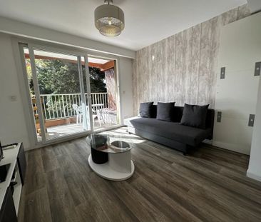 Location Appartement 1 pièces 34 m2 à Nice - Photo 2