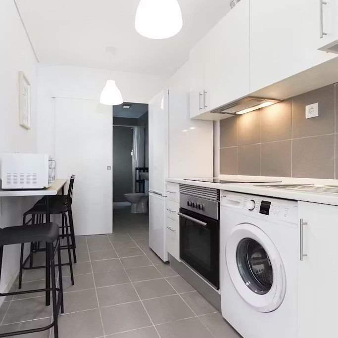 Rua Actor João Rosa, Lisbon, Lisbon 1900-021 - Photo 1