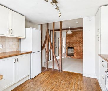 2 bedroom terraced house to rent - Photo 3