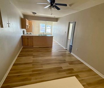 For Lease - 108 Mississaga Street Unit# D, Orillia, Ontario - Photo 4