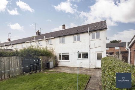 82 Festival Road, BT63 5HE, Portadown - Photo 2