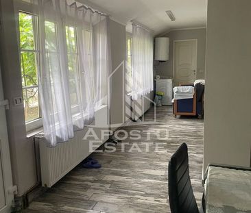 Casa cu trei dormitoare pentru mucitori,zona Socodor - Photo 6