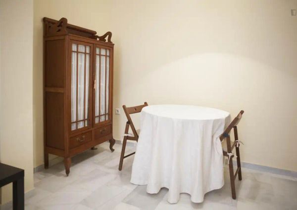 Apartamento de alquiler en Alameda - Mentidero - Teatro Falla