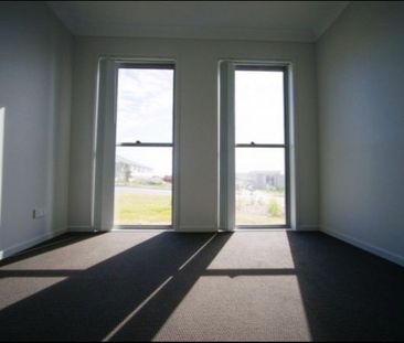 NEARLY BRAND NEW! SPACIOUS & MODERN - Photo 2