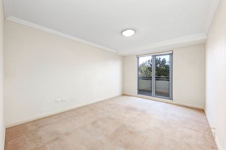 Modern Apartment in Convenient Location &ast;&ast; Available Now &ast;&ast; - Photo 2