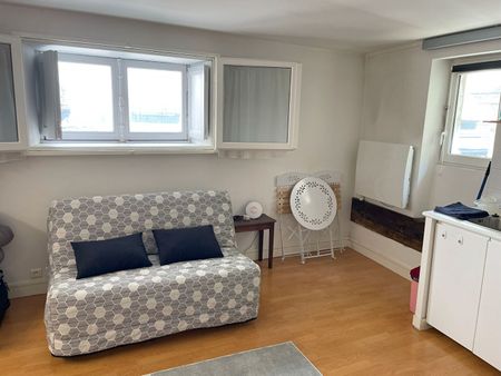 STUDIO RUE DU CHATEAU - Photo 2