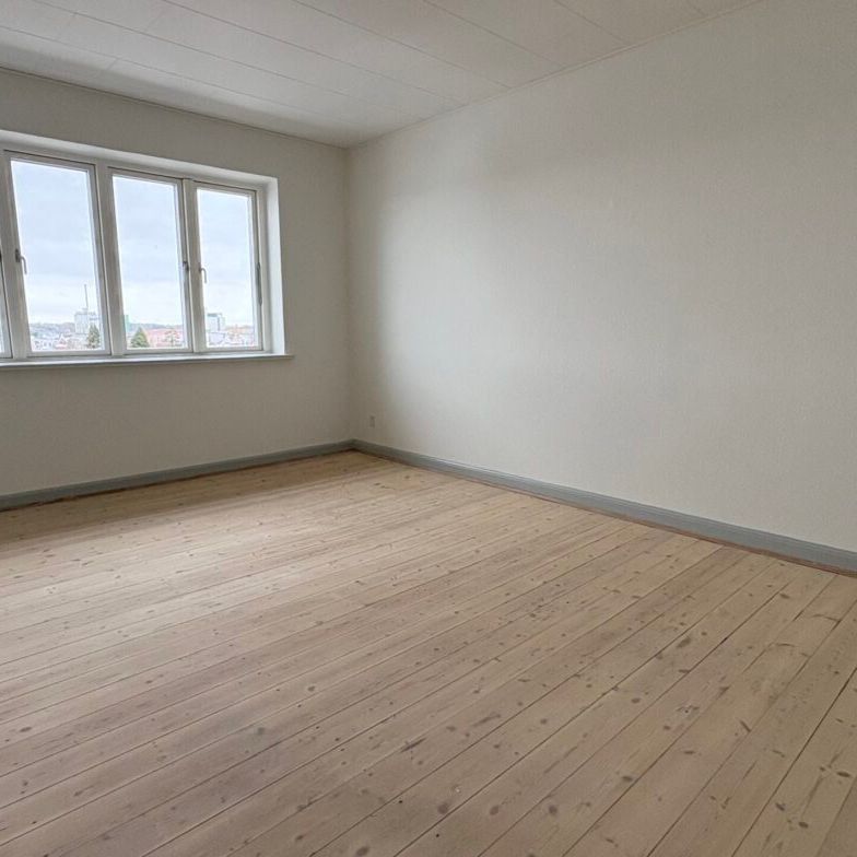 3 værelses – Skibhusvej 147 3. tv – Odense C - Photo 1
